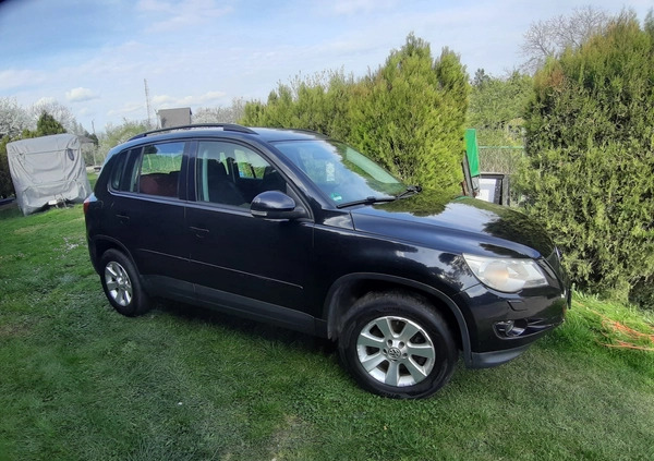 Volkswagen Tiguan cena 26500 przebieg: 289800, rok produkcji 2007 z Glinojeck małe 154